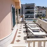 Apartment Villa Lavandula - Swimming Pool View 4* Trogir
