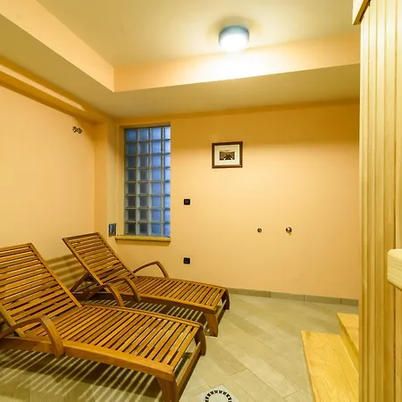 Apartment Villa Lavandula - Swimming Pool View
