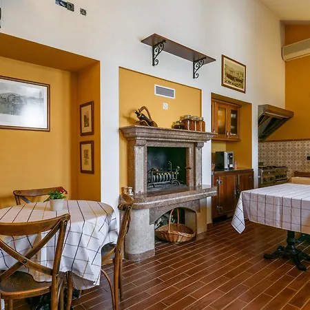 Apartment Villa Lavandula - Swimming Pool View 4* Trogir
